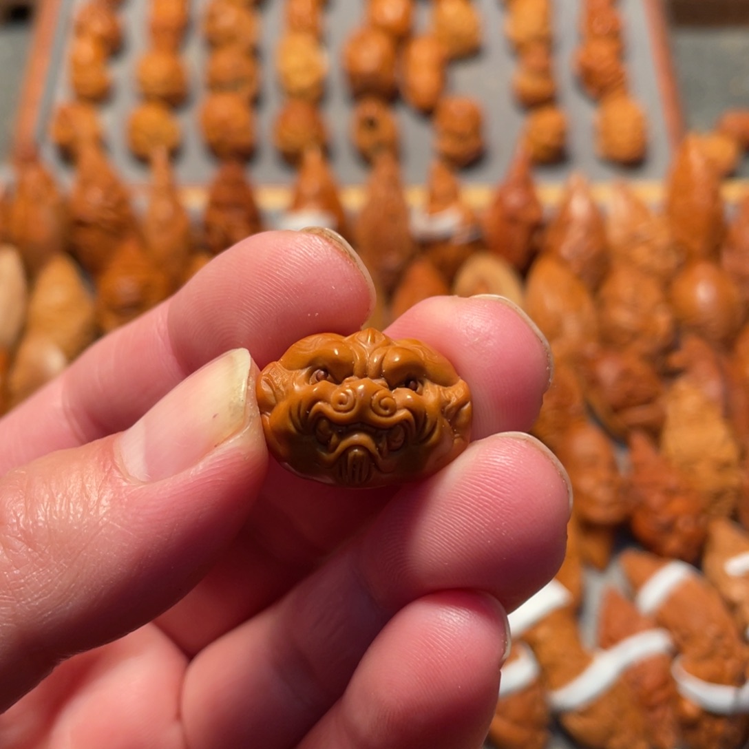 手串/手链橄榄核吞金兽顶珠2