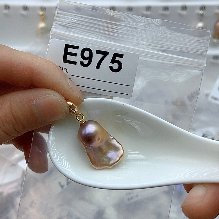 淡水珍珠颈饰未镶嵌