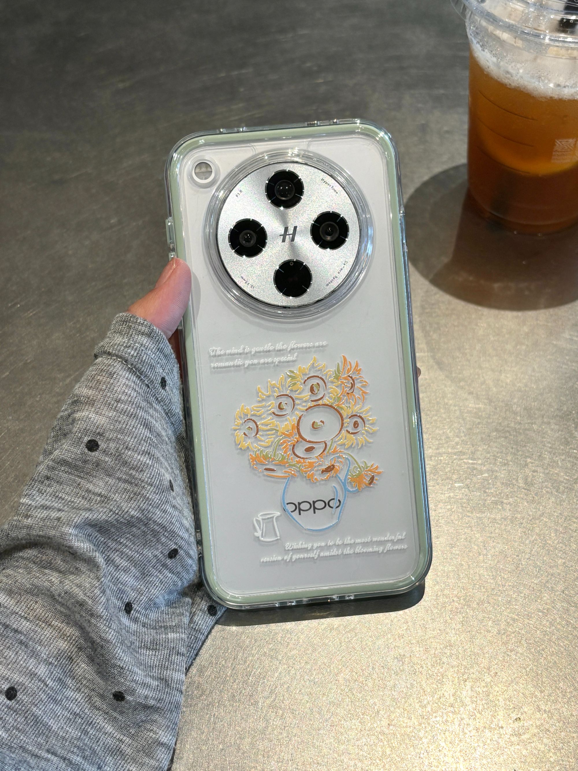 适用于华为荣耀小米红米小熊向日葵oppo苹果vivo大孔可爱手机壳顶