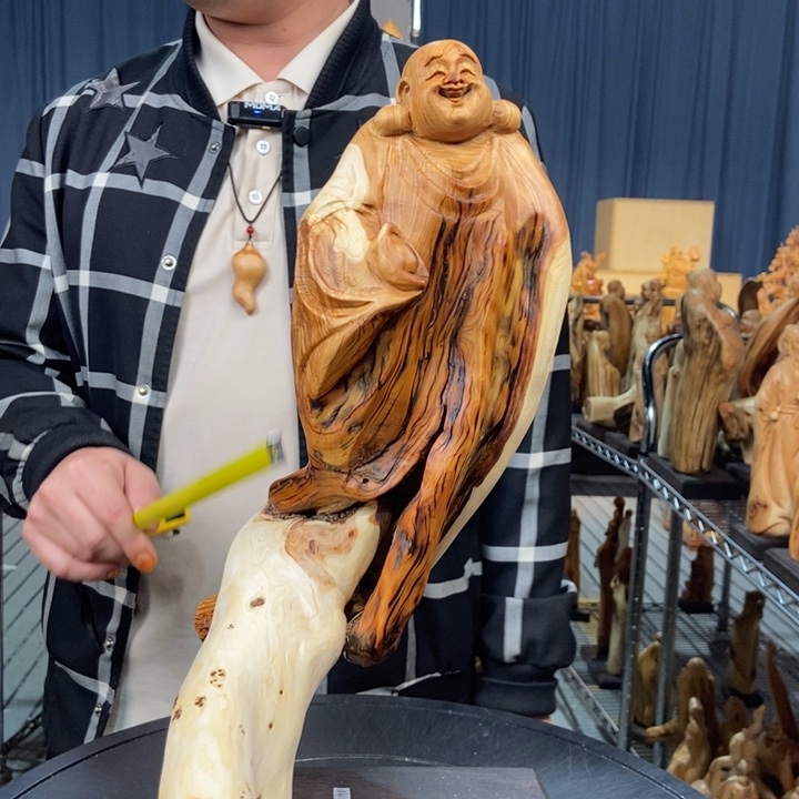 柏木（崖柏）随型摆件