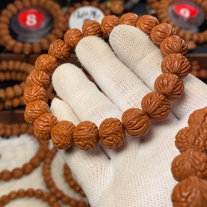 桃核吊坠秦岭龙纹桃核