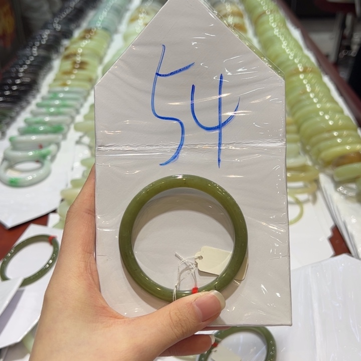 和田玉（糖玉）手镯未镶嵌