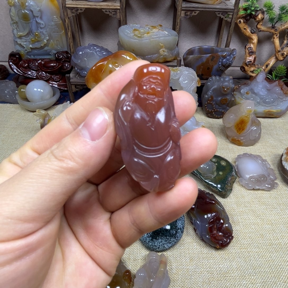 玛瑙/玉髓未镶嵌珠宝奇石