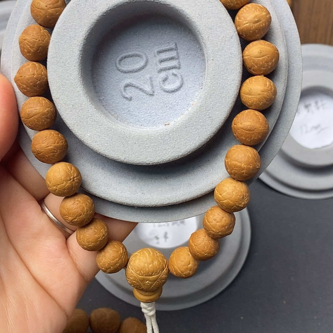 触***光凤眼菩提手串保尼泊尔保同树12手串