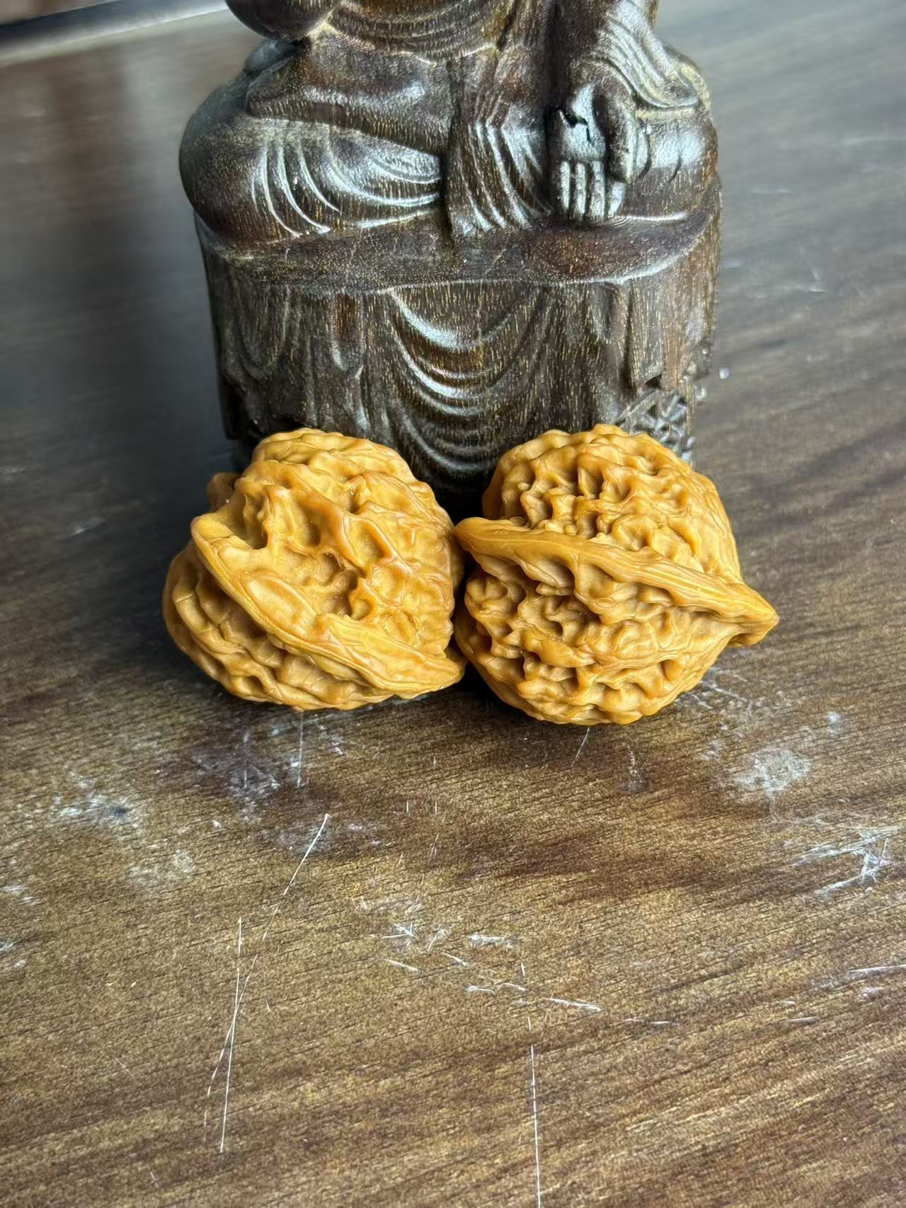 【兴彤】核桃手把件