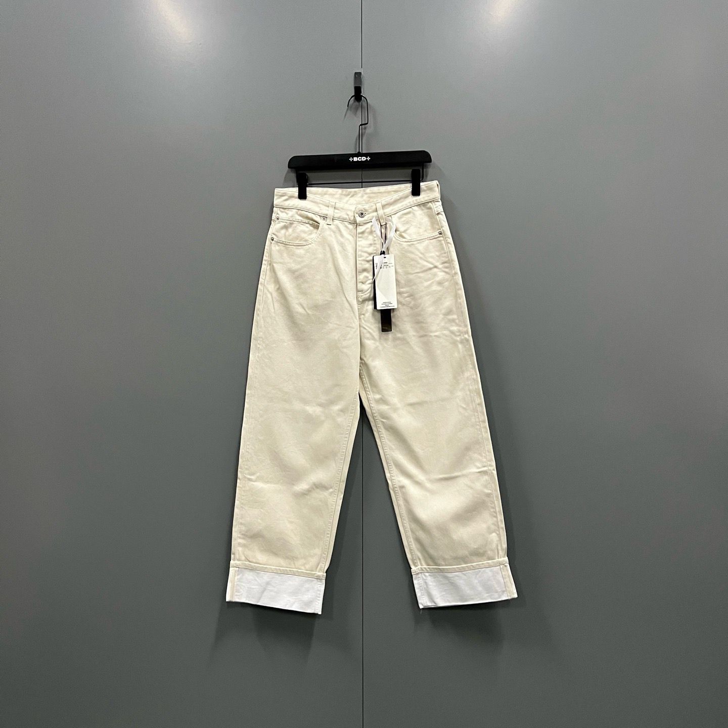 未使用 BOTTEGA VENETA/葆蝶家 jp1231 卷边直筒裤 46码 020856