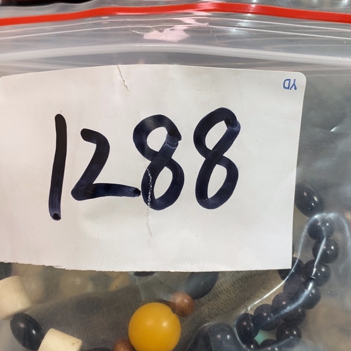 初***觅娜娜文玩杂项专属链接