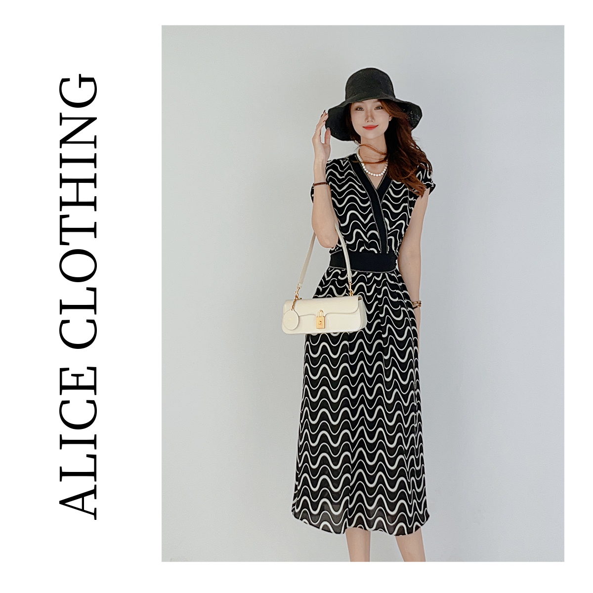 1ALICE波浪丽影连衣裙惬意风情优雅轻盈S2138190D