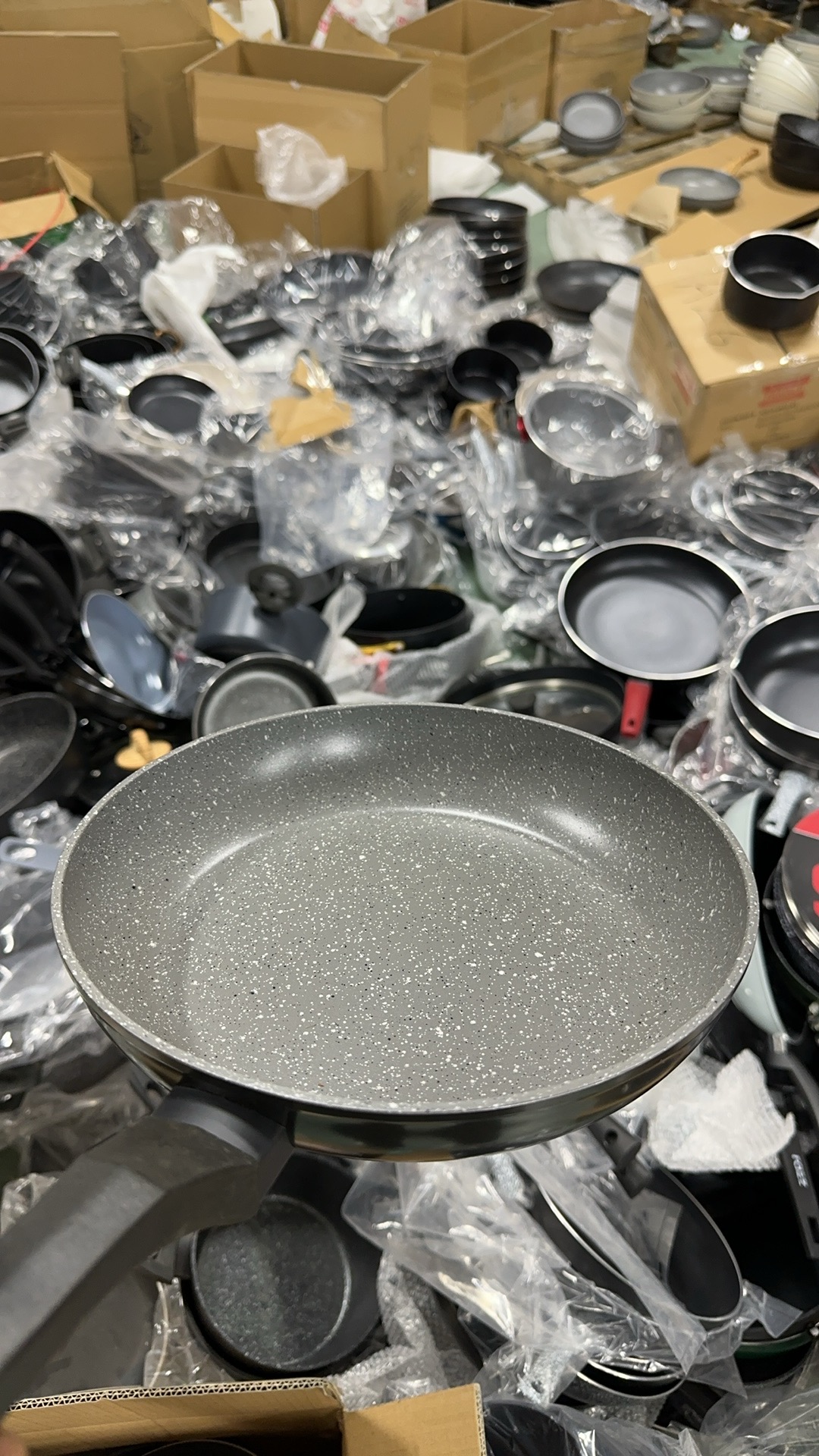 A51煎锅炒锅不粘锅口径26高度5 外贸尾货部分微瑕，介意勿拍