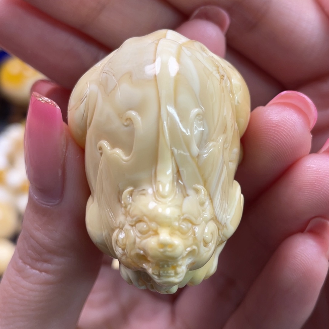 琥珀裸石未镶嵌琥珀蜜蜡