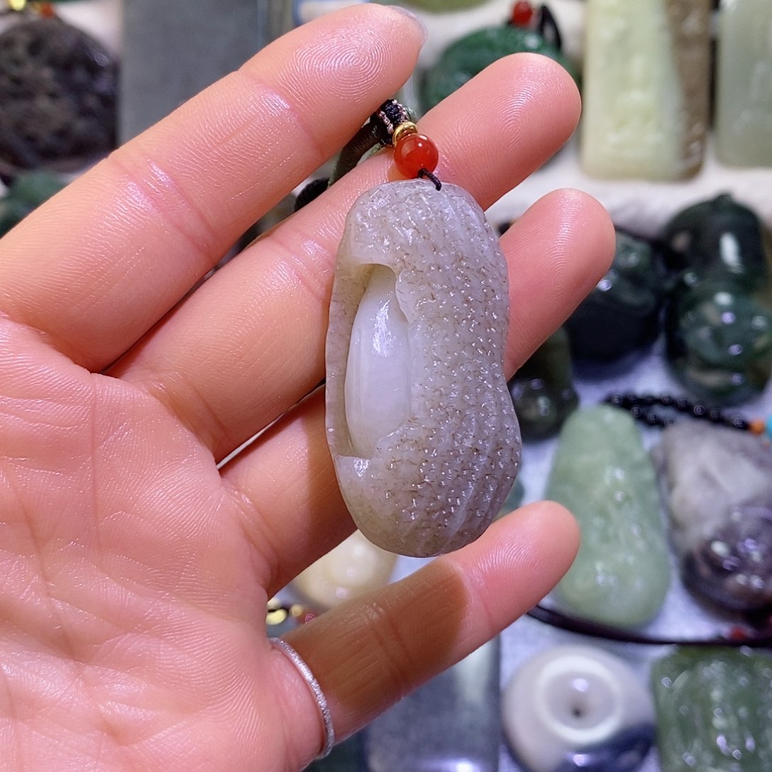 和田玉（糖玉）未镶嵌珠宝半成品