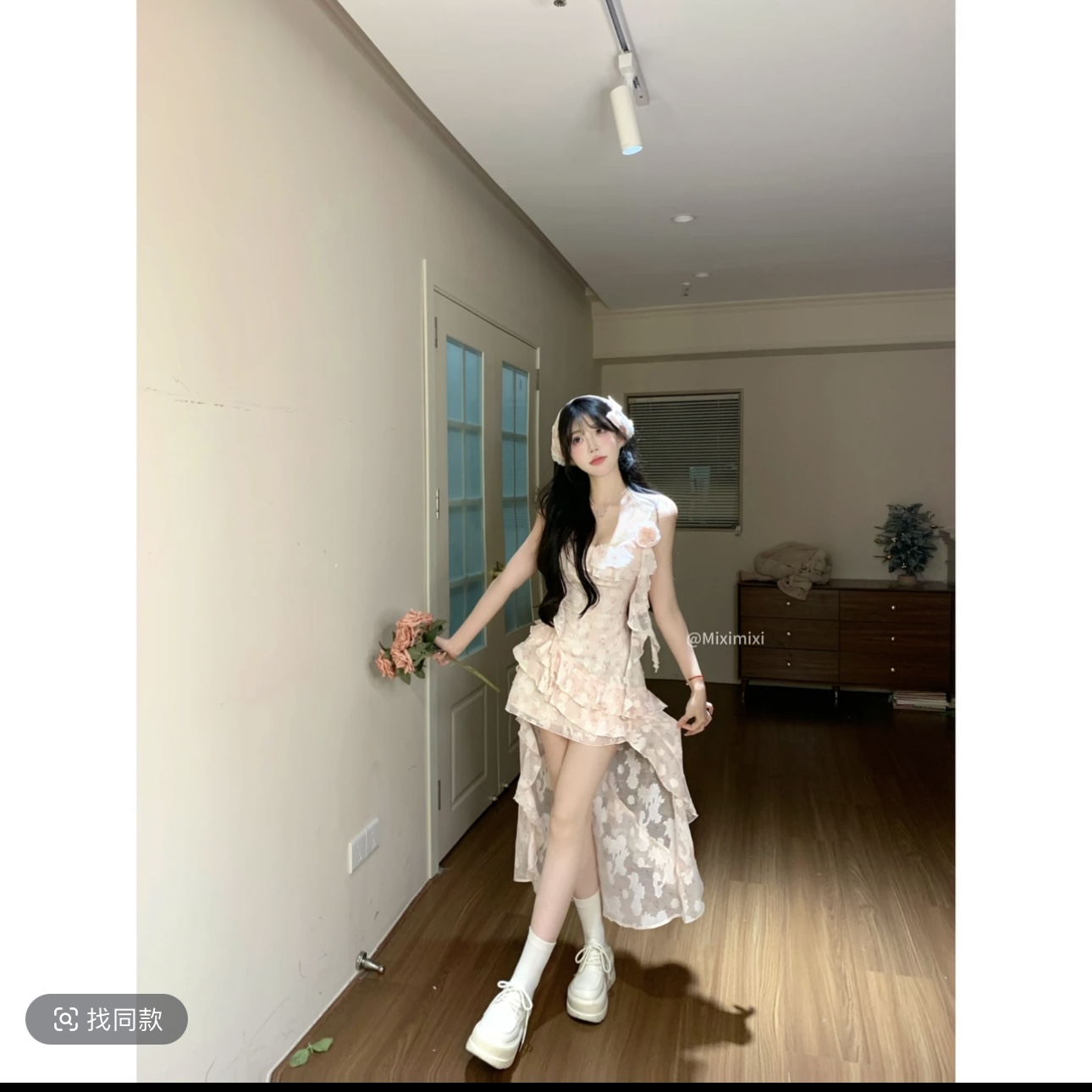 纯欲风白色蕾丝吊带连衣裙女春夏不规则设计感收腰显瘦绝美长裙子