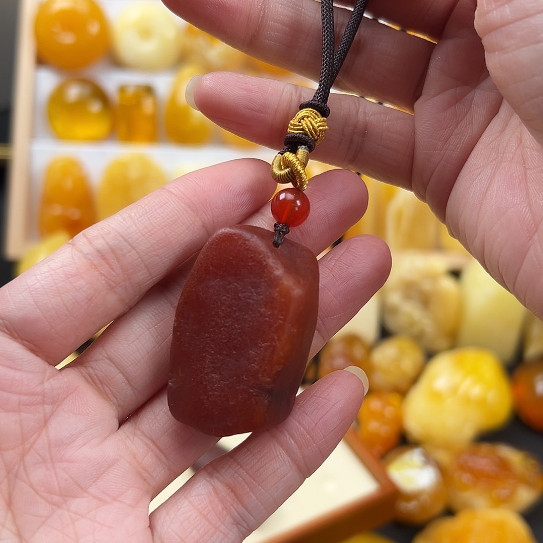 蜜蜡颈饰未镶嵌蜜蜡