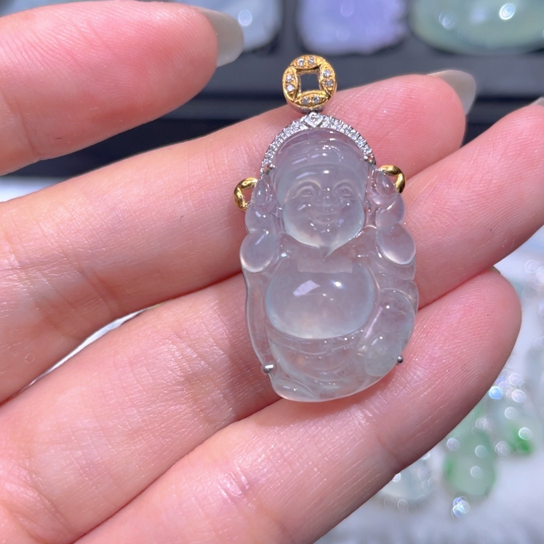 颈饰18K金镶嵌翡翠翡翠