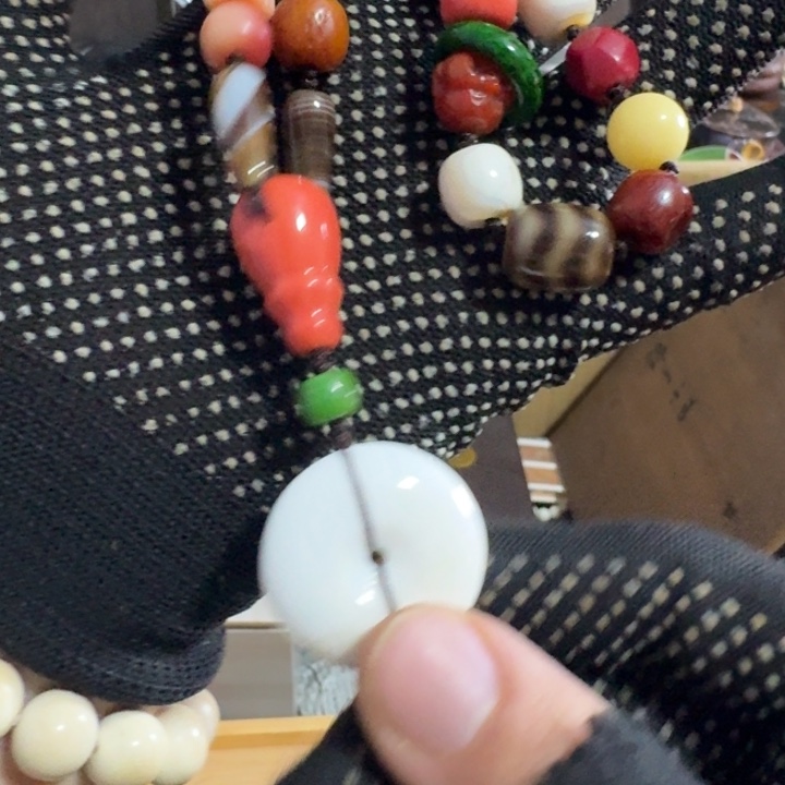 砖雕瓷器工艺品摆件等