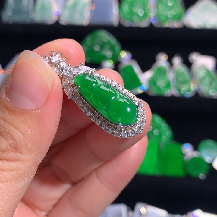 【闪购商品】翡翠银S925镶嵌颈饰天然翡翠