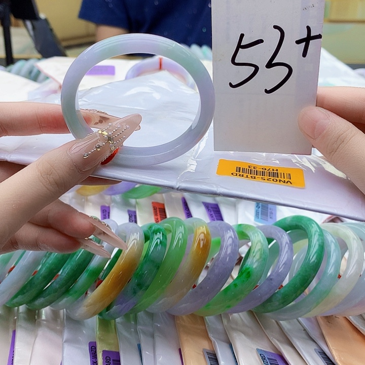 翡翠未镶嵌手镯nj