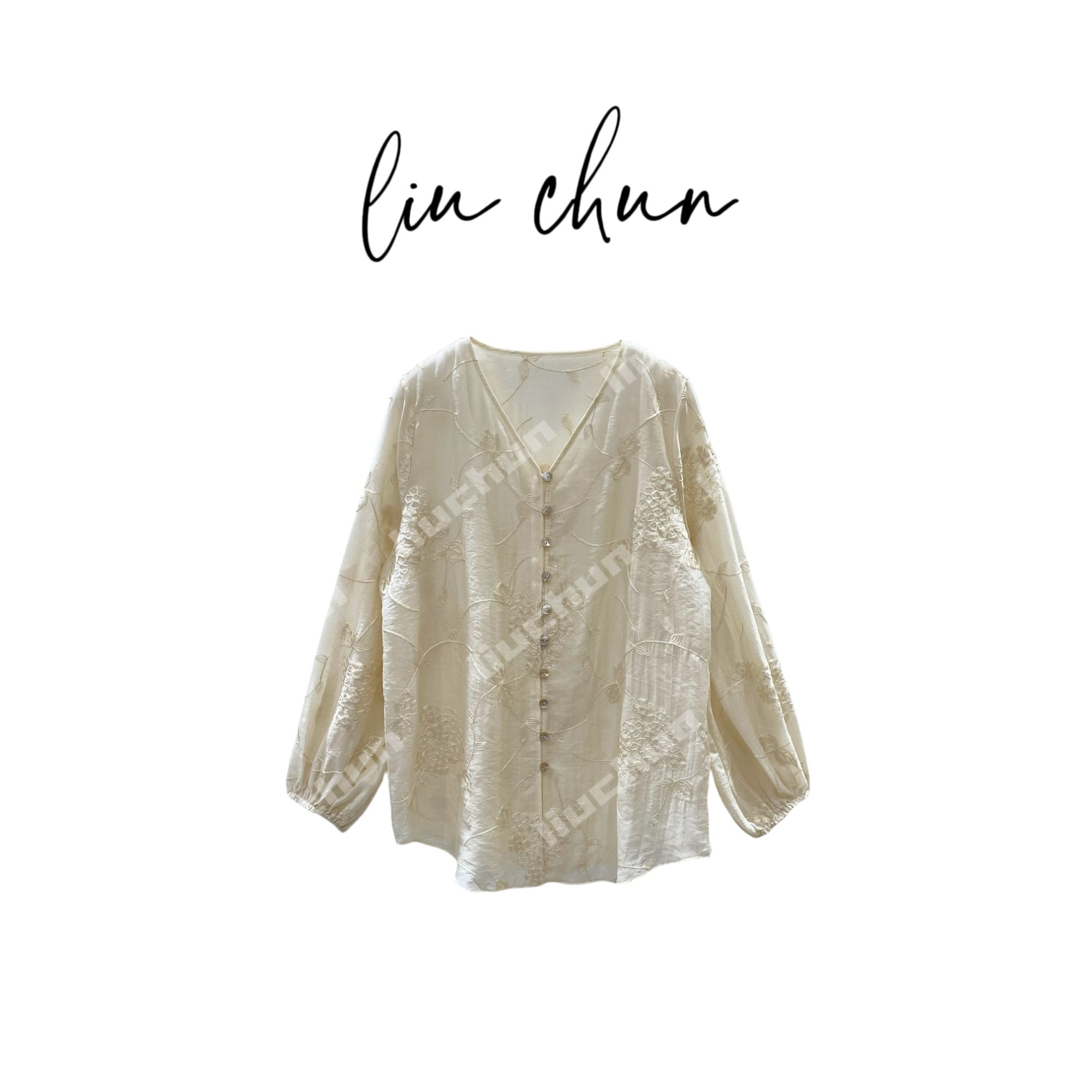 《CHUN》枝叶绣花排扣上衣