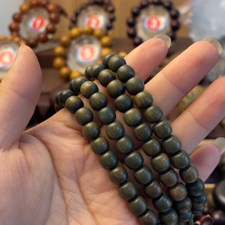 维腊木（绿檀）钻***七