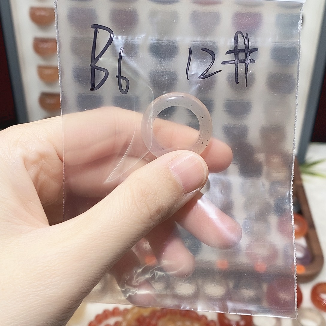 玛瑙/玉髓未镶嵌戒指港12码不退换