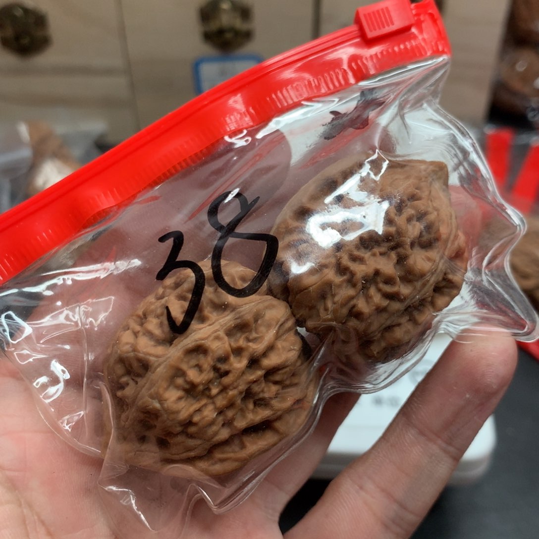 文玩核桃把件雨****◤凤凰台