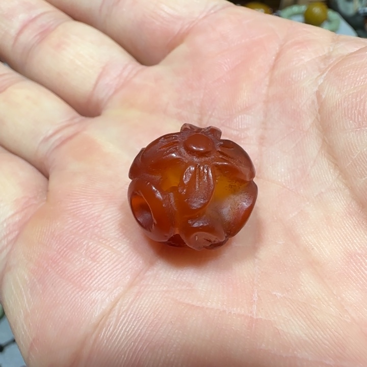 和田玉（糖玉）颈饰未镶嵌