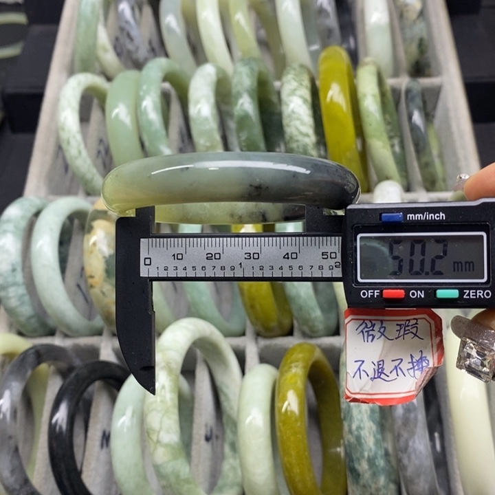 蛇纹石玉手镯21未镶嵌