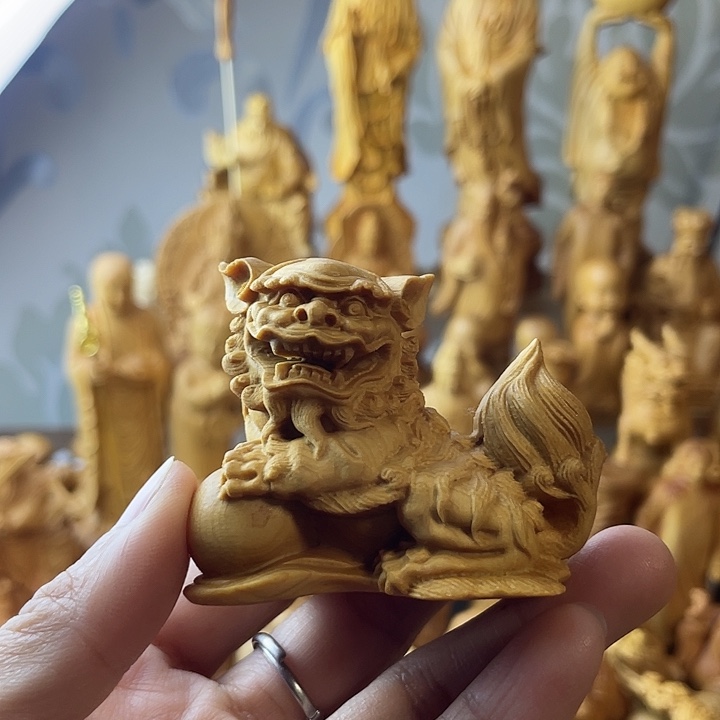 柏木（崖柏）崖柏狮子