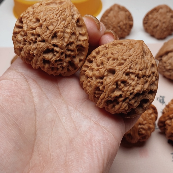 把件文玩核桃白****宝金毛45