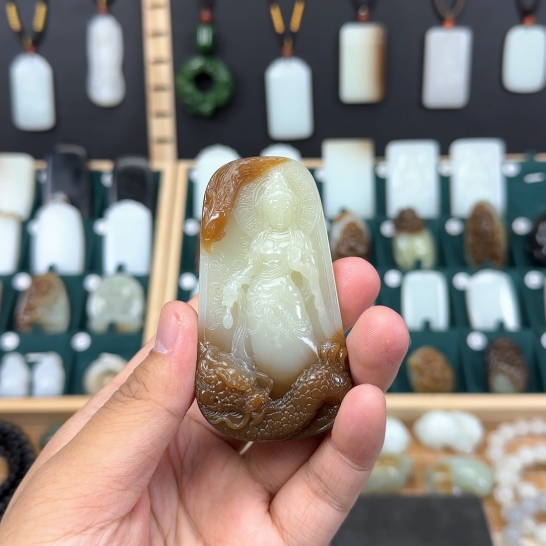 和田玉挂件未镶嵌