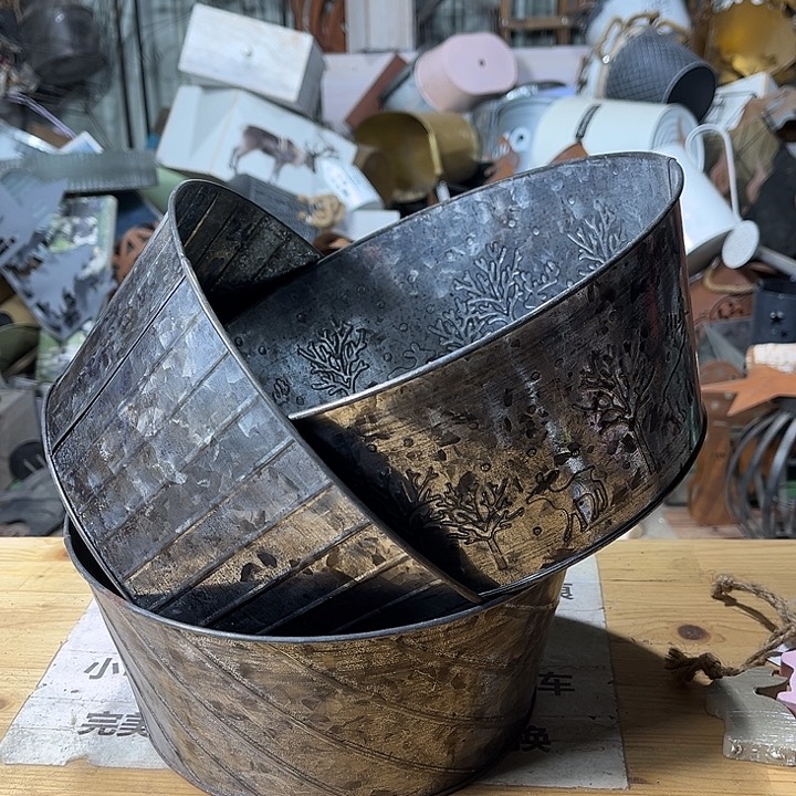 铁艺默认瑕疵介意勿拍发出不退不换