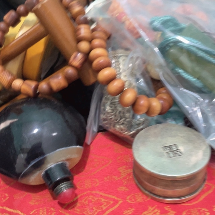 瓷片直播间火爆热卖