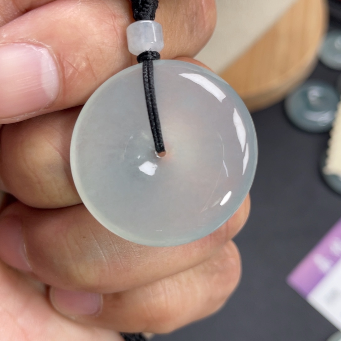 翡翠未镶嵌颈饰29.7+6.2