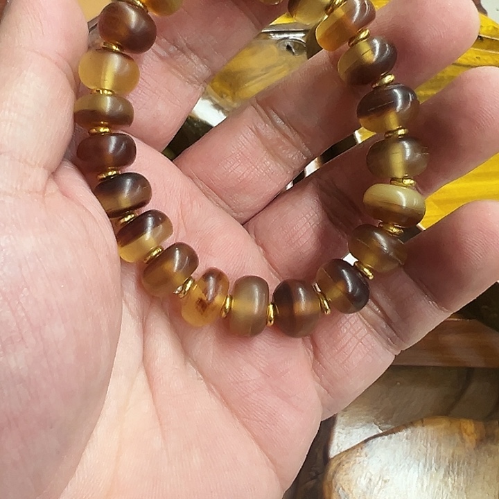 白玉菩提吊坠黄色6148