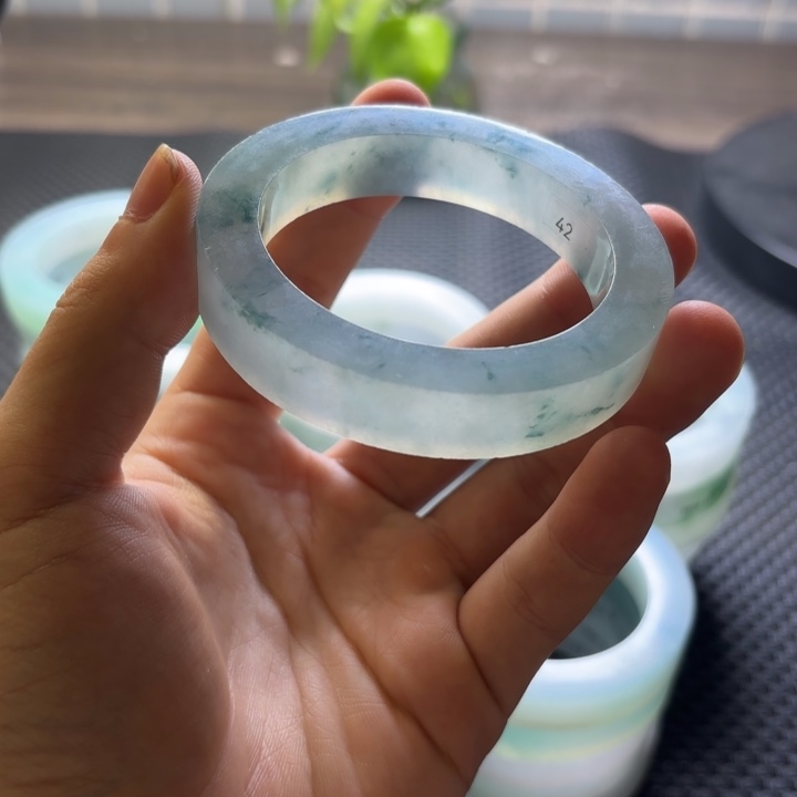 杨***宝定制翡翠未镶嵌aaaaa