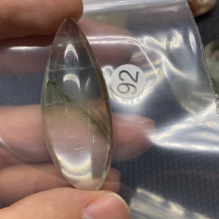 未镶嵌水晶颈饰水晶