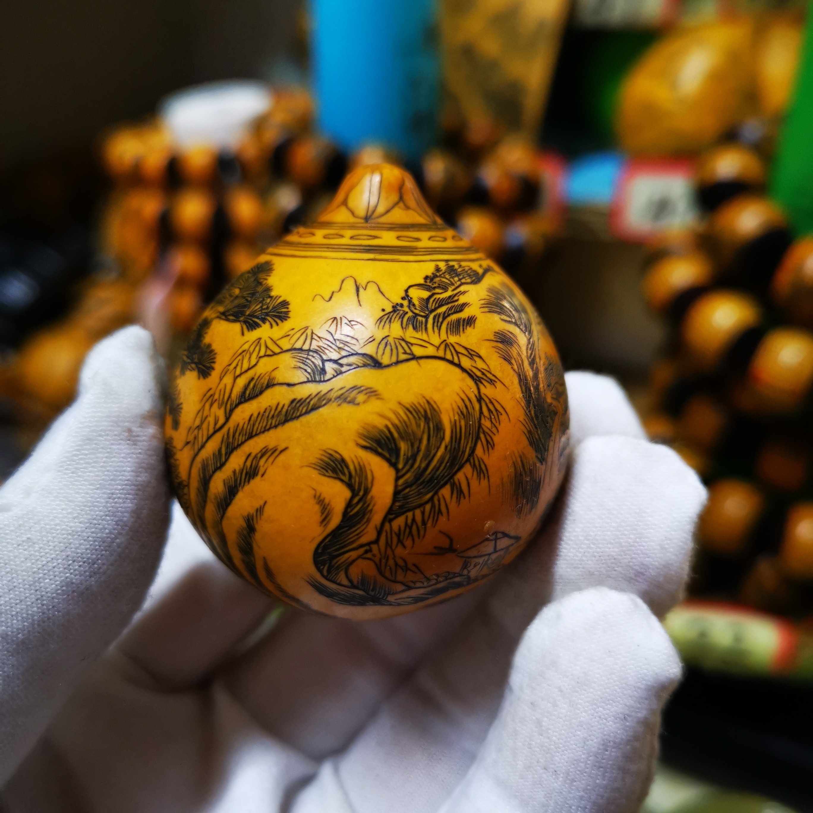 雅青阁葫芦微瑕形状不正工艺可以手工针刺微雕墨刻鸡蛋葫芦文玩