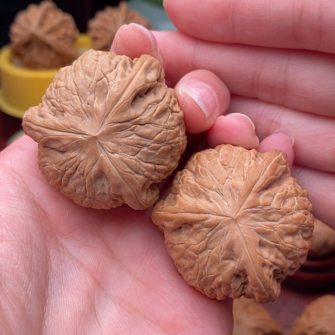 文玩核桃把件铁锤奔40