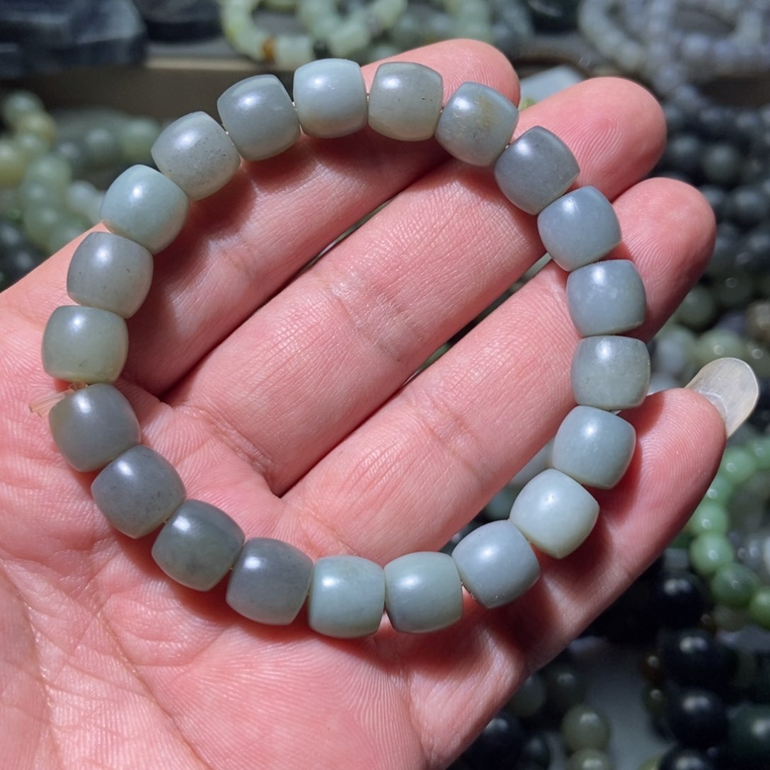 和田玉手链未镶嵌