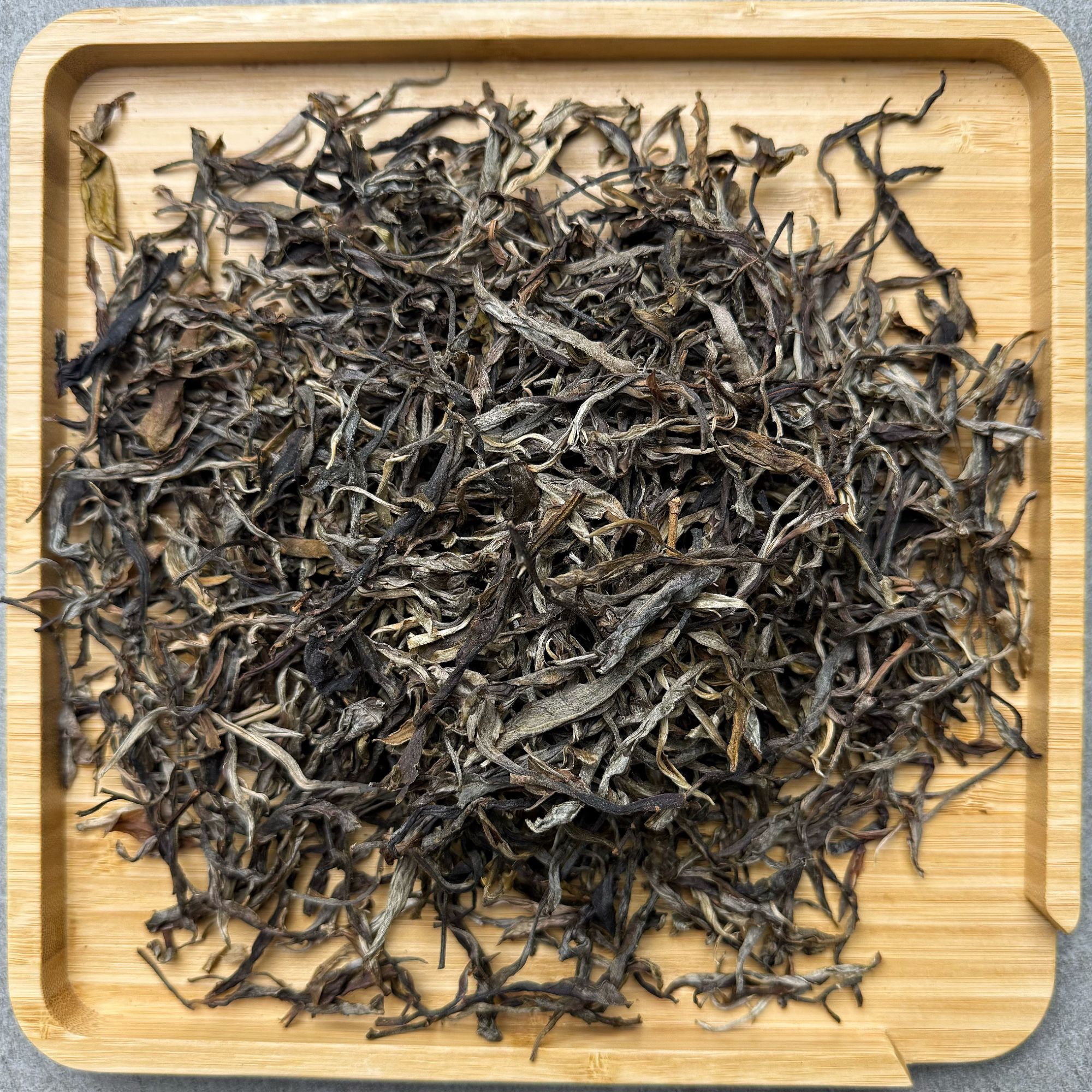 2018年头春  云南普洱茶【古树苦茶】散茶 300克