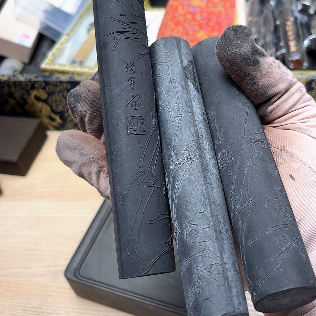 哈哈哈哈哈刚刚3条