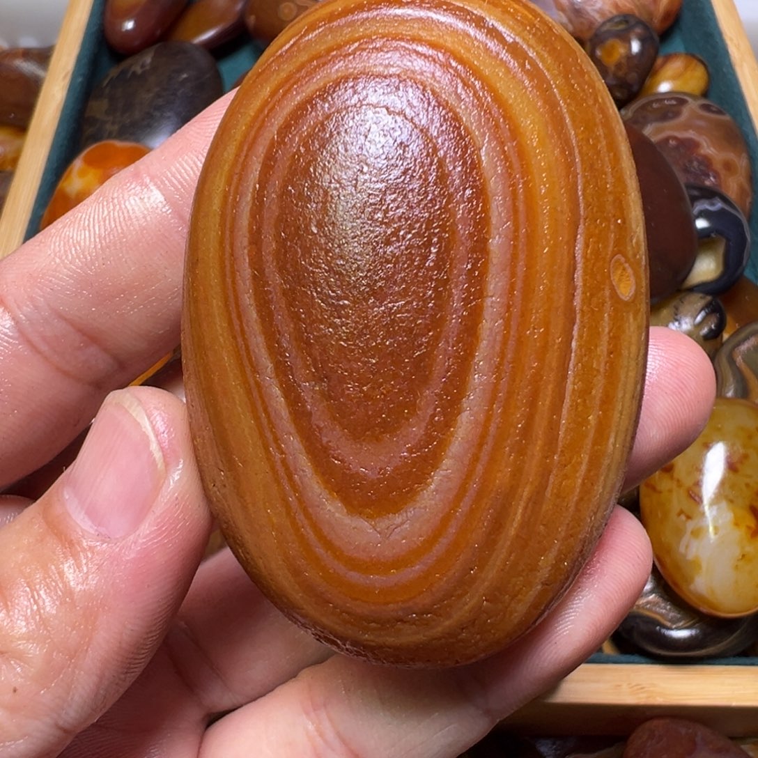 赏***戒瓷片马达加斯加奇石