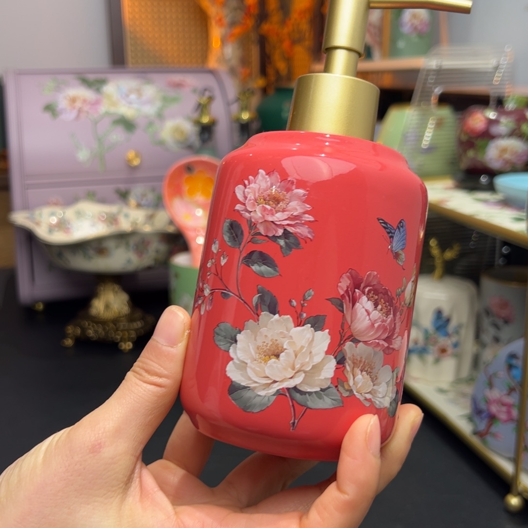 琉璃手工艺品陶瓷陶瓷