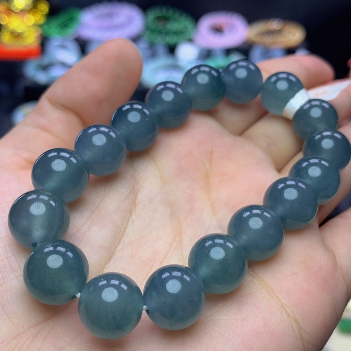翡翠手链未镶嵌翡翠