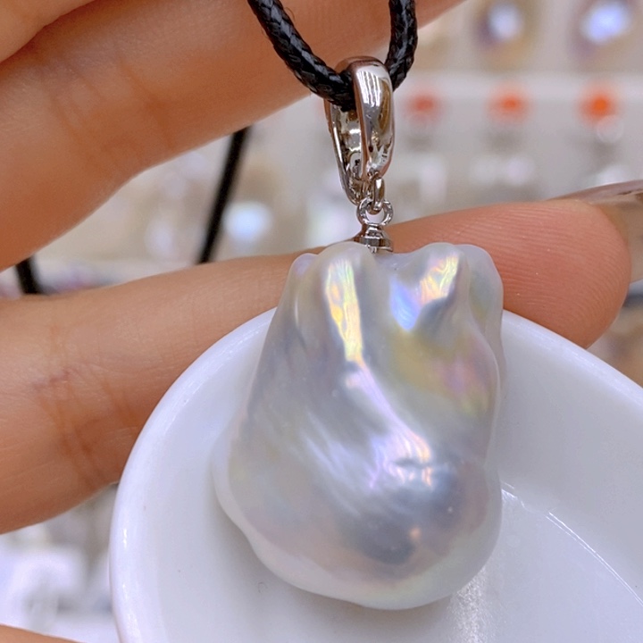 未镶嵌吊坠(赠链)淡水珍珠