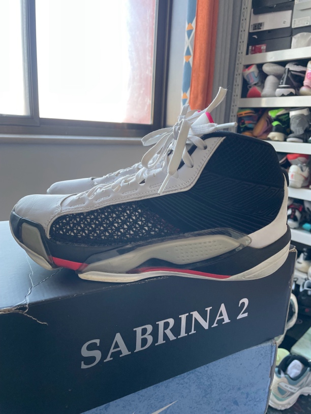 44码/aj38/黑白红/气垫饱满/鞋底瑕疵/高帮/篮球鞋