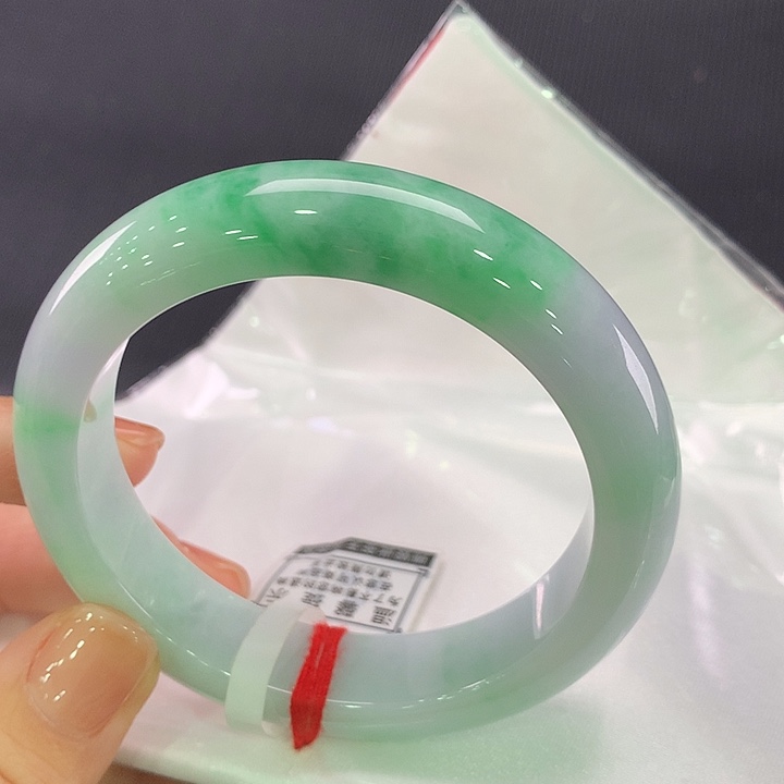 翡翠未镶嵌手镯正圈57-58