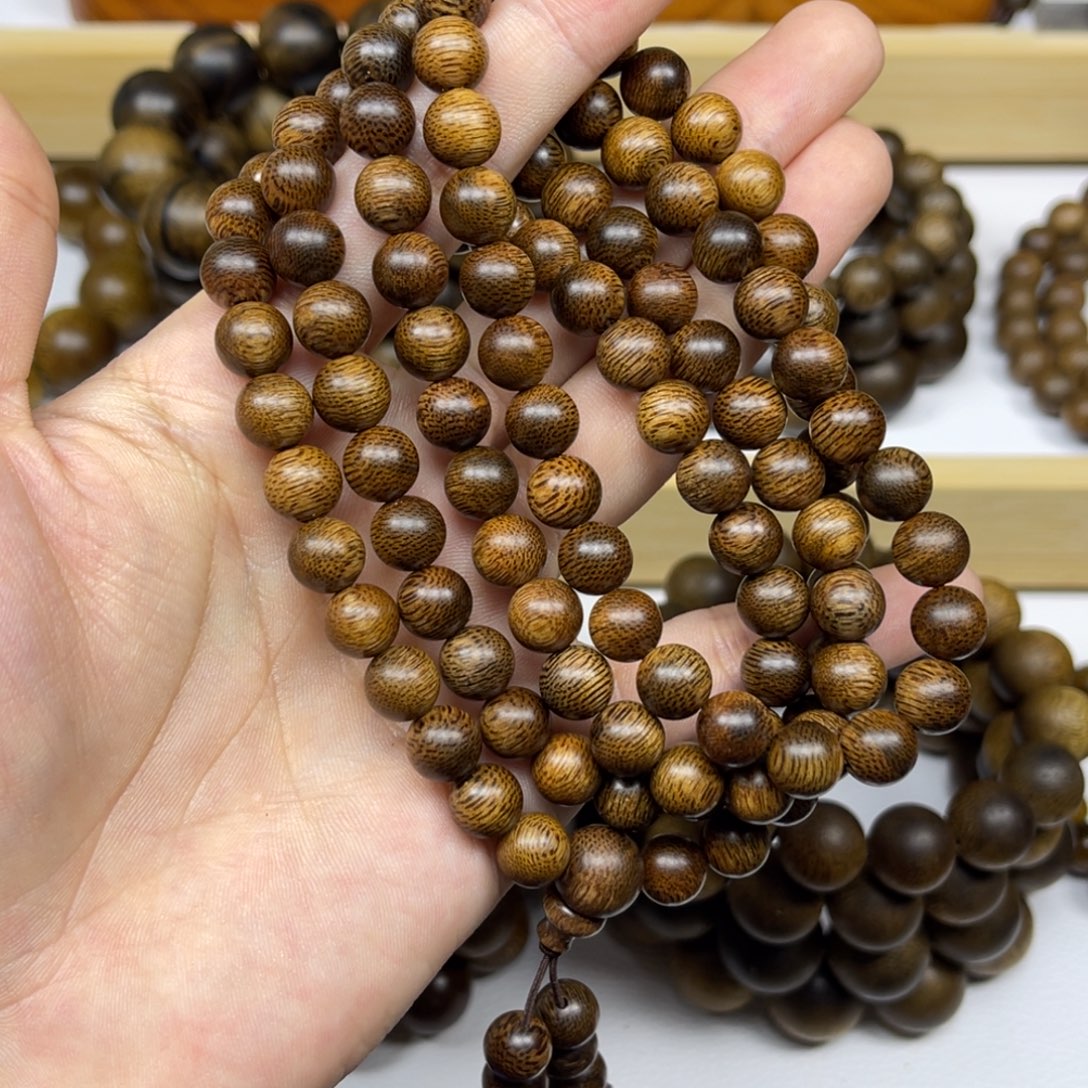 坦***待手串沉香越南紫棋沉香0.8