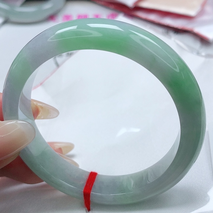 翡翠手镯未镶嵌缅甸天然A货翡翠