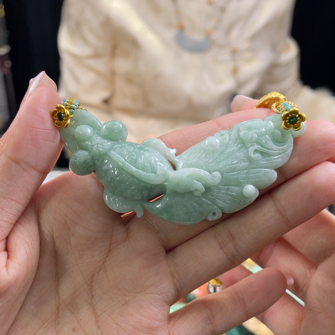 翡翠颈饰未镶嵌代编织